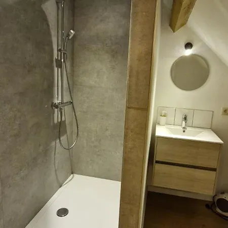 Le Vieux Sart De ספרימונט