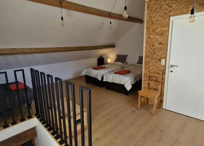 Апартаменты Le Vieux Sart De Спримон