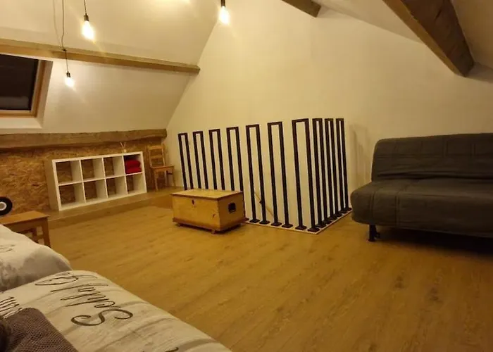 Апартаменты Le Vieux Sart De Спримон